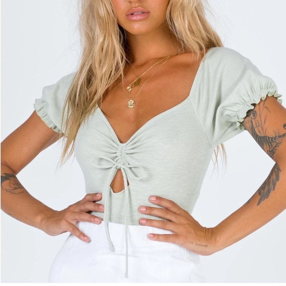 Princess Polly Teagan short sleeve ribbed bodysuit light green sage green 0